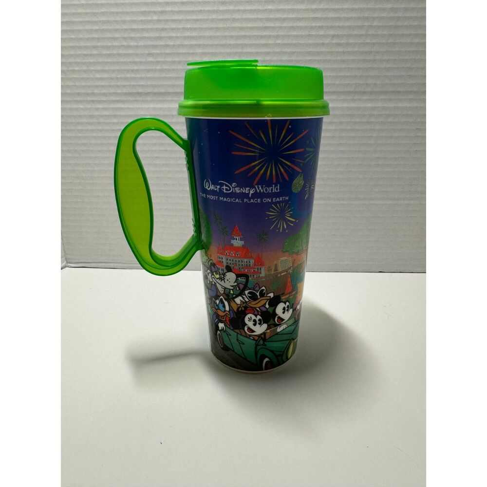 Disney World Resort Refillable Travel Mug 16oz Mickey Donald Goofy Green Lid